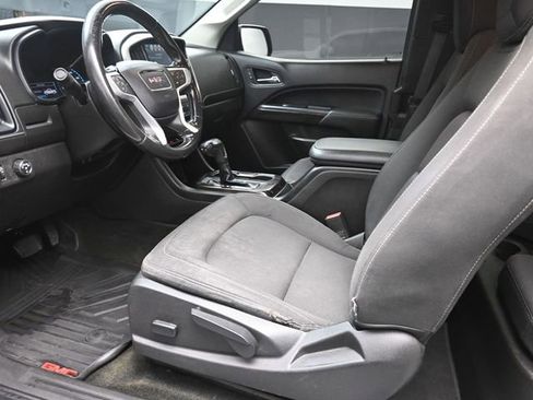 Used 2018 GMC Canyon SLE w/ SLE Convenience Package image 17