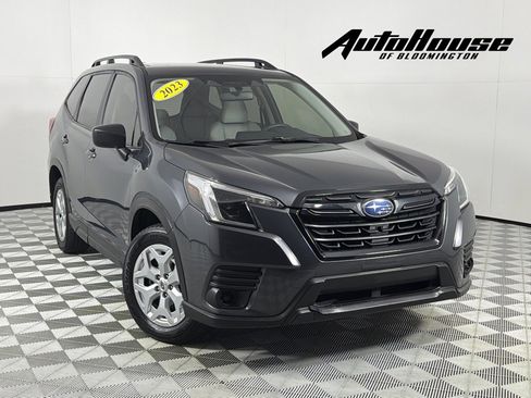 Used 2023 Subaru Forester AWD/4WD image 1