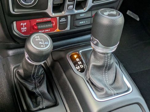 New 2026 Jeep Wrangler Unlimited Sport image 20