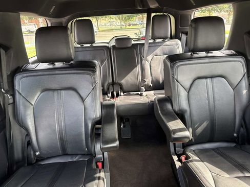 Used 2020 Ford Expedition Limited w/ Texas Edition Package RWD image 11