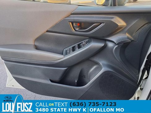 Certified 2025 Subaru Crosstrek 2.5i Premium image 19