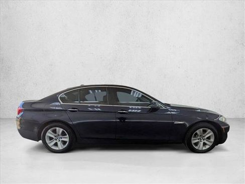 Used 2013 BMW 528i xDrive Sedan image 4