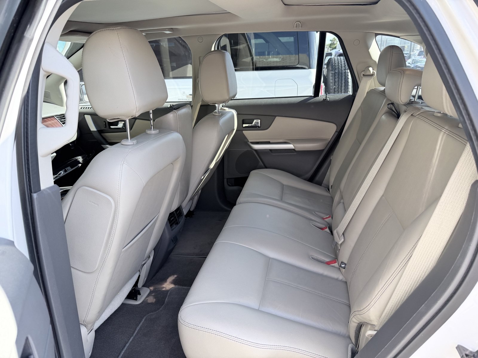 Used 2013 Ford Edge Limited FWD image 3