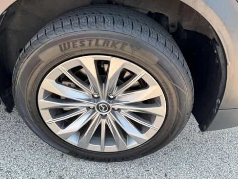 Used 2024 MAZDA CX-90 3.3 Turbo w/ Preferred Plus AWD/4WD image 7