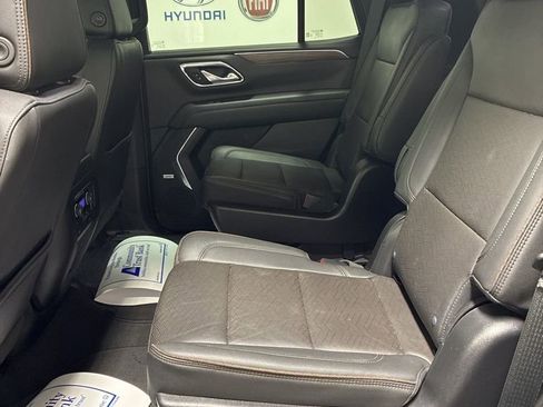Used 2022 Chevrolet Tahoe High Country image 25