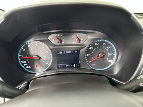 Used 2023 Chevrolet Equinox LS image 17