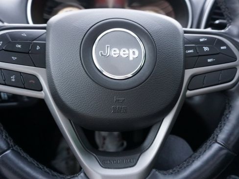 Used 2020 Jeep Cherokee Limited image 20