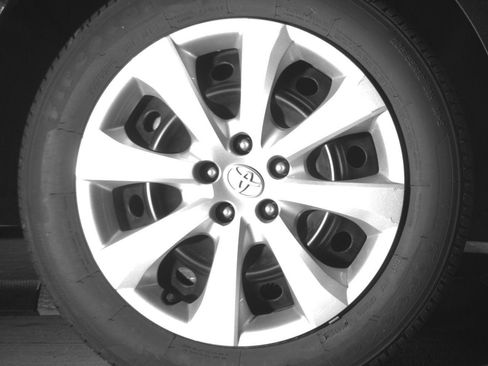 Used 2025 Toyota Corolla LE FWD image 18