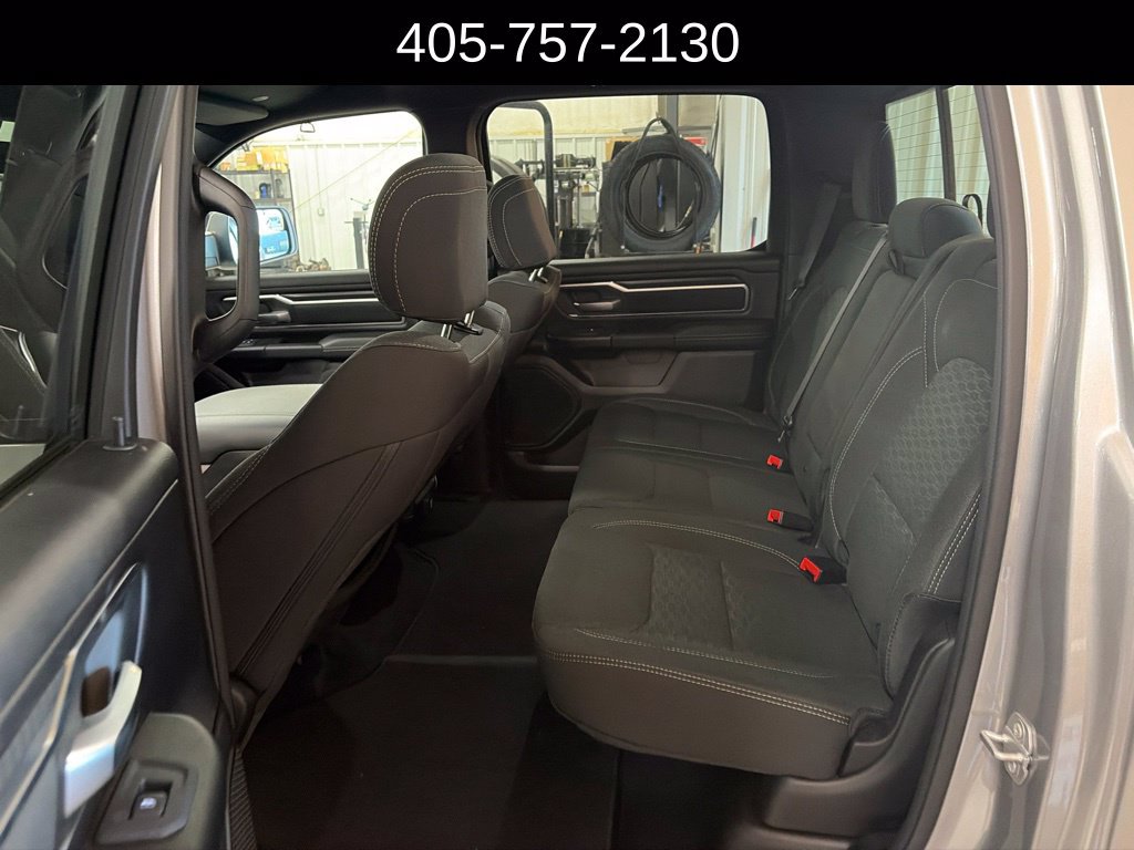 Used 2025 RAM 1500 Big Horn AWD/4WD image 7