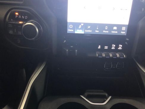 Used 2023 RAM 1500 Big Horn AWD/4WD image 18