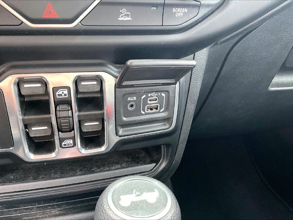 Used 2022 Jeep Wrangler Unlimited Sport AWD/4WD image 27