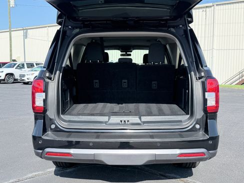 Used 2024 Ford Expedition Max XLT AWD/4WD image 9