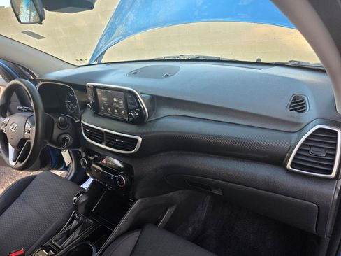 Used 2020 Hyundai Tucson SE image 18