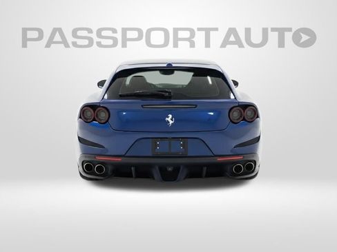 Used 2018 Ferrari GTC4Lusso T image 11