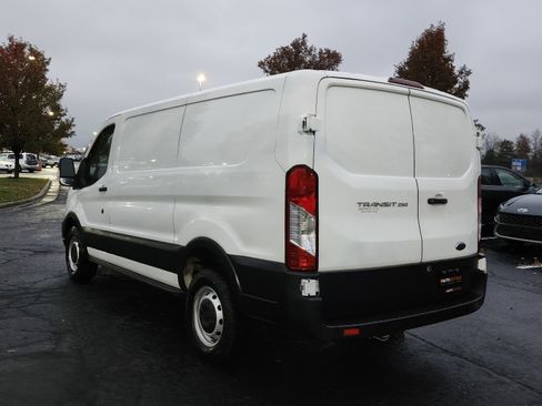 Used 2022 Ford Transit 250 Low Roof image 12
