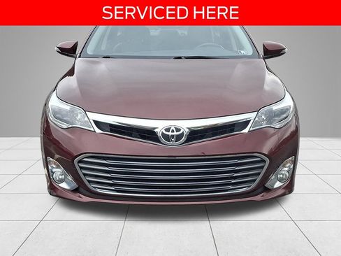 Used 2015 Toyota Avalon XLE image 2