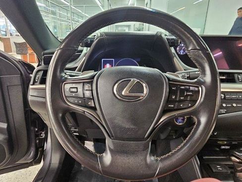 Used 2021 Lexus ES 300h w/ Premium Package FWD image 16