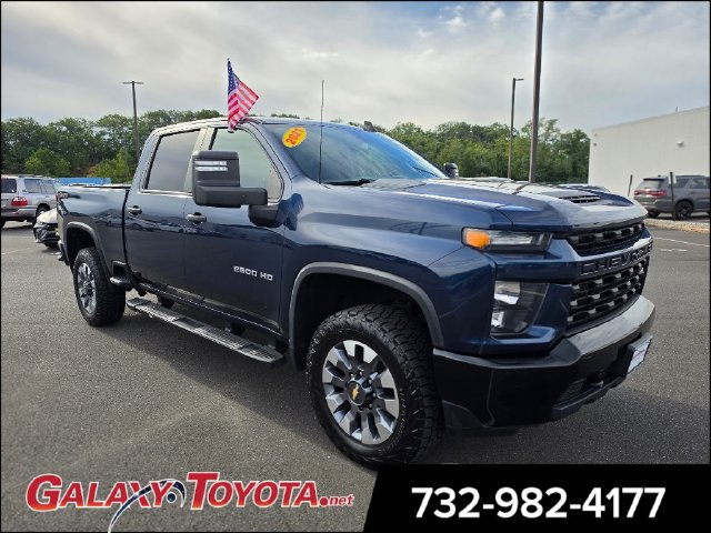 Used 2021 Chevrolet Silverado 2500 Custom w/ Custom Value Package AWD/4WD image 1