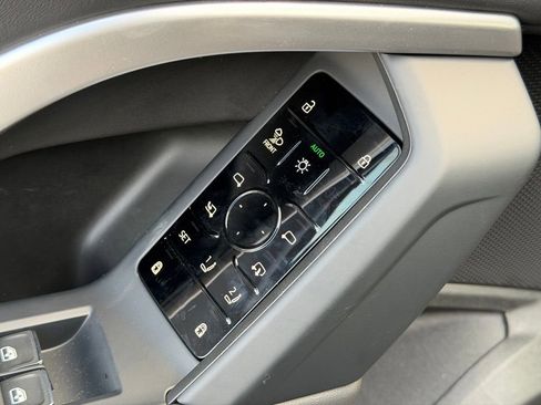 New 2025 Audi Q5 Premium Plus image 23