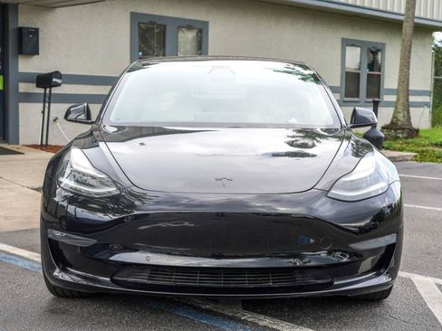 Used 2018 Tesla Model 3 Long Range RWD image 2