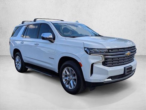 Used 2023 Chevrolet Tahoe Premier AWD/4WD image 3