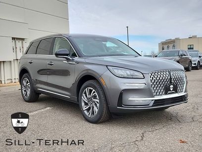 New 2025 Lincoln Corsair AWD w/ Rear Removable Package Tray