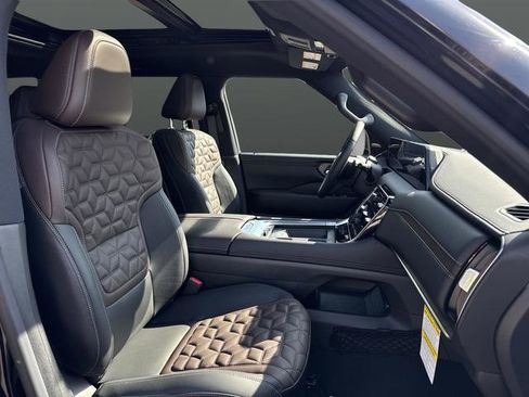 New 2026 Nissan Armada Platinum w/ Convenience Package image 32