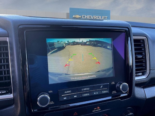 Used 2022 Nissan Frontier SV w/ Technology Package RWD image 17