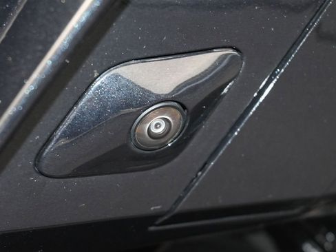 Used 2023 Chevrolet Corvette Stingray Premium Conv w/ Z51 Performance Package image 50