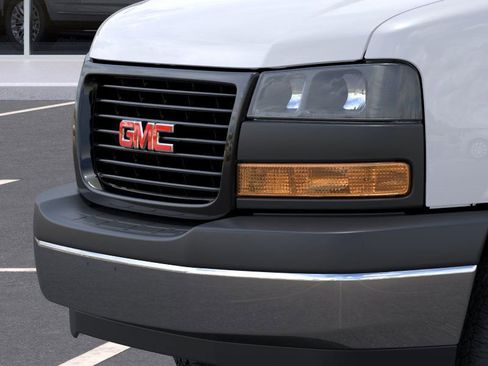 New 2025 GMC Savana 3500 w/ Power Convenience Package RWD image 13