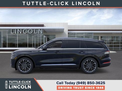 New 2026 Lincoln Aviator Reserve image 3