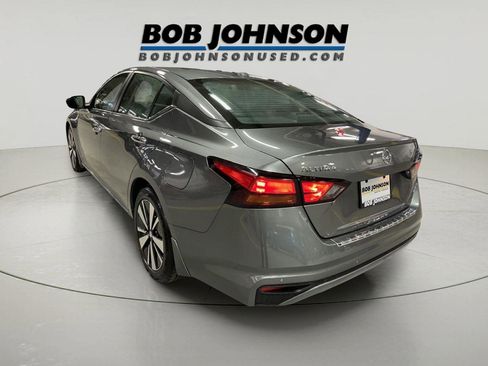 Used 2022 Nissan Altima 2.5 SV image 5