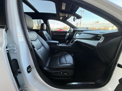 Used 2020 Cadillac XT5 Sportv image 30