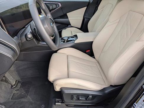 Used 2025 BMW X3 xDrive30i w/ Premium Package image 15