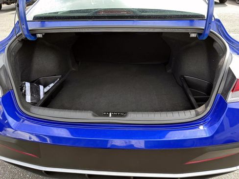 Used 2024 Hyundai Elantra SEL FWD image 7