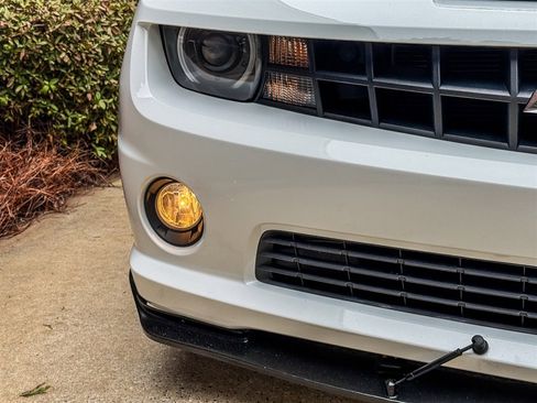 Used 2010 Chevrolet Camaro SS w/ RS Package image 12