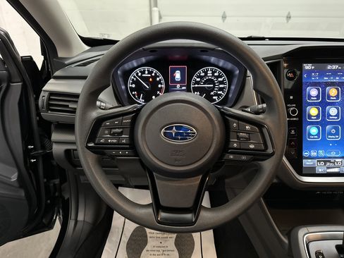 Used 2024 Subaru Crosstrek 2.0i Premium AWD/4WD image 25