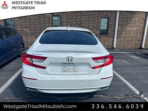 Used 2022 Honda Accord EX-L image 5
