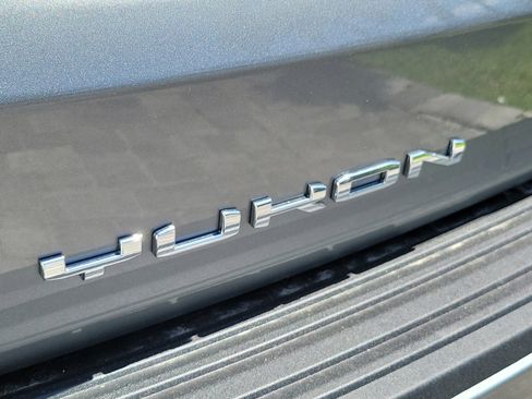New 2026 GMC Yukon Elevation AWD/4WD image 8