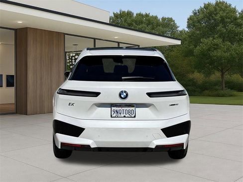Used 2025 BMW iX xDrive50 image 7