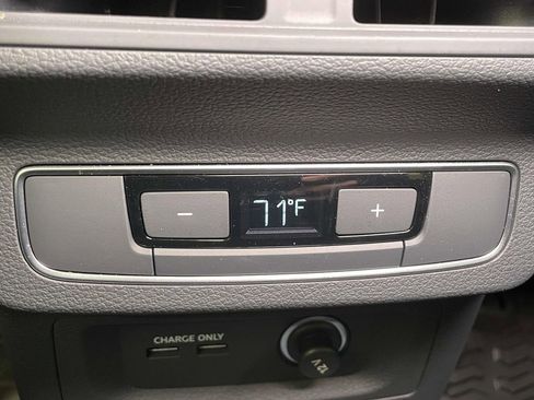 Certified 2023 Audi Q5 2.0T Premium w/ Convenience Package image 25