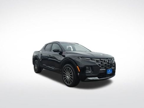 Used 2024 Hyundai Santa Cruz Limited image 3