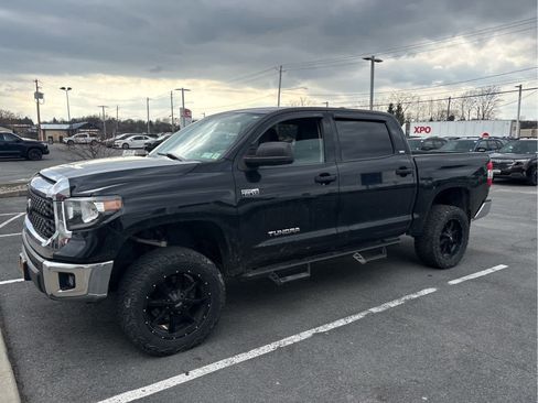 Used 2020 Toyota Tundra SR5 image 1