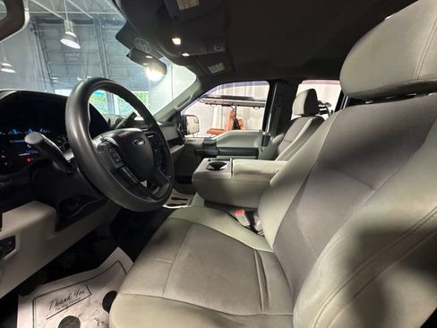 Used 2016 Ford F150 XL w/ Equipment Group 101A Mid AWD/4WD image 16