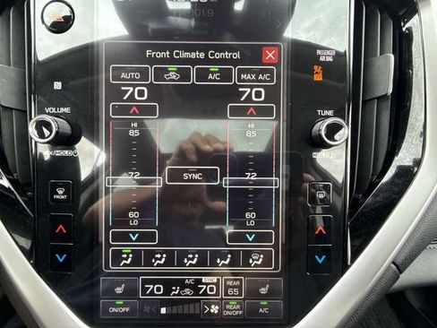 Used 2026 Subaru Ascent Limited AWD/4WD image 19