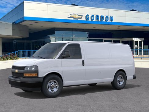 New 2026 Chevrolet Express 2500 RWD image 2