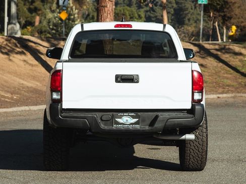 Used 2021 Toyota Tacoma SR image 12