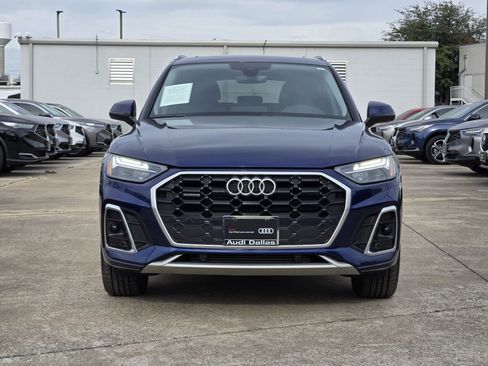 Certified 2023 Audi Q5 2.0T Premium w/ Convenience Package image 3