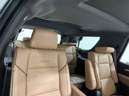 New 2026 Cadillac Escalade Luxury image 25
