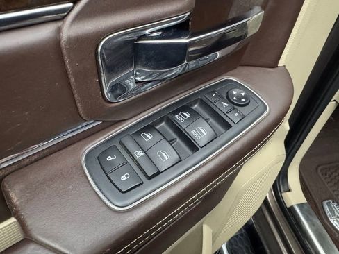 Used 2018 RAM 2500 Longhorn w/ Cold Weather Group image 12